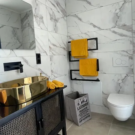 Apartment Omorfi